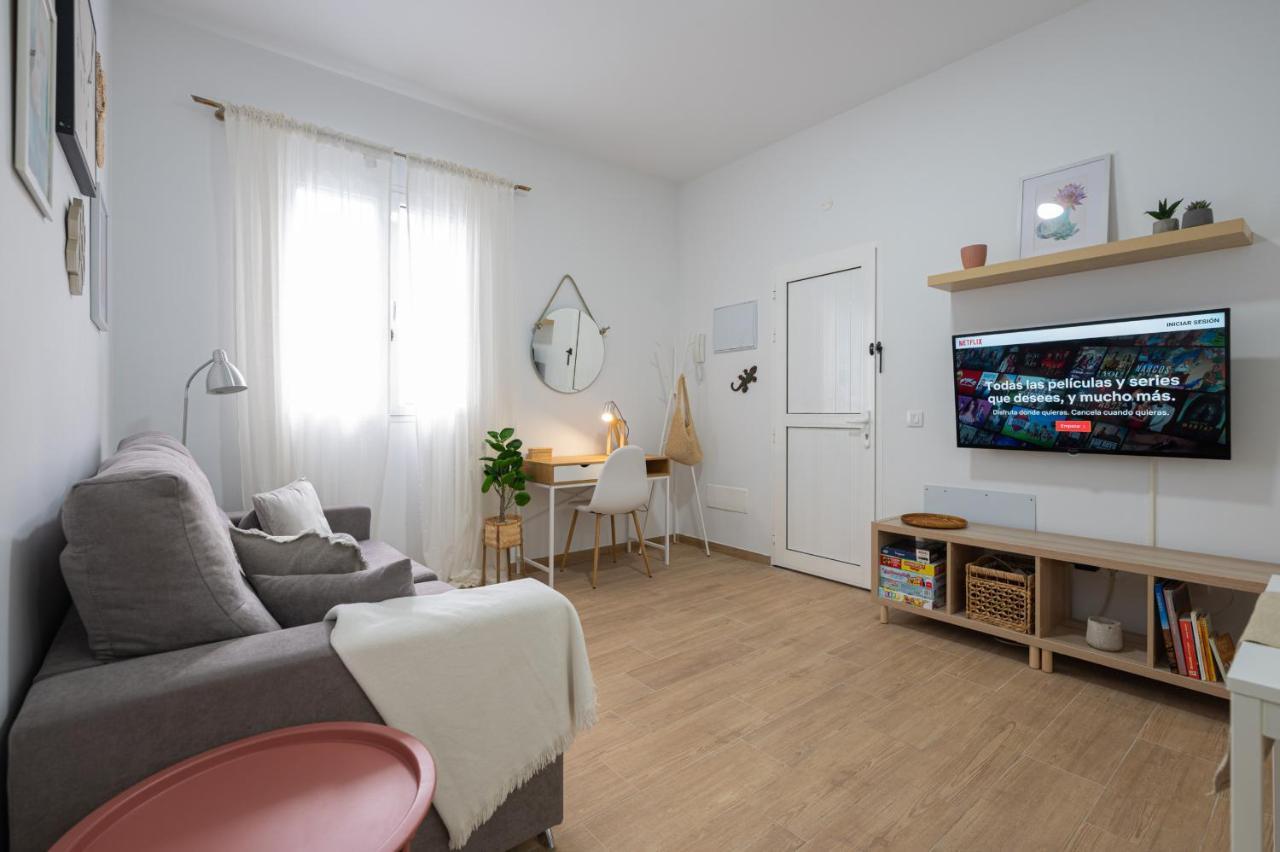 Workfriendly 2Br Home 5 Min Walk To Beach - Wifi 라스팔마스 외부 사진